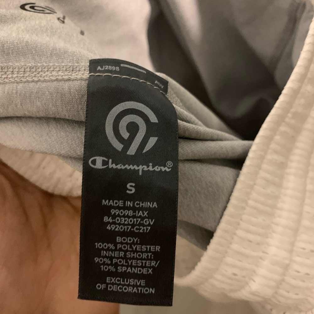 CHAMPION shorts